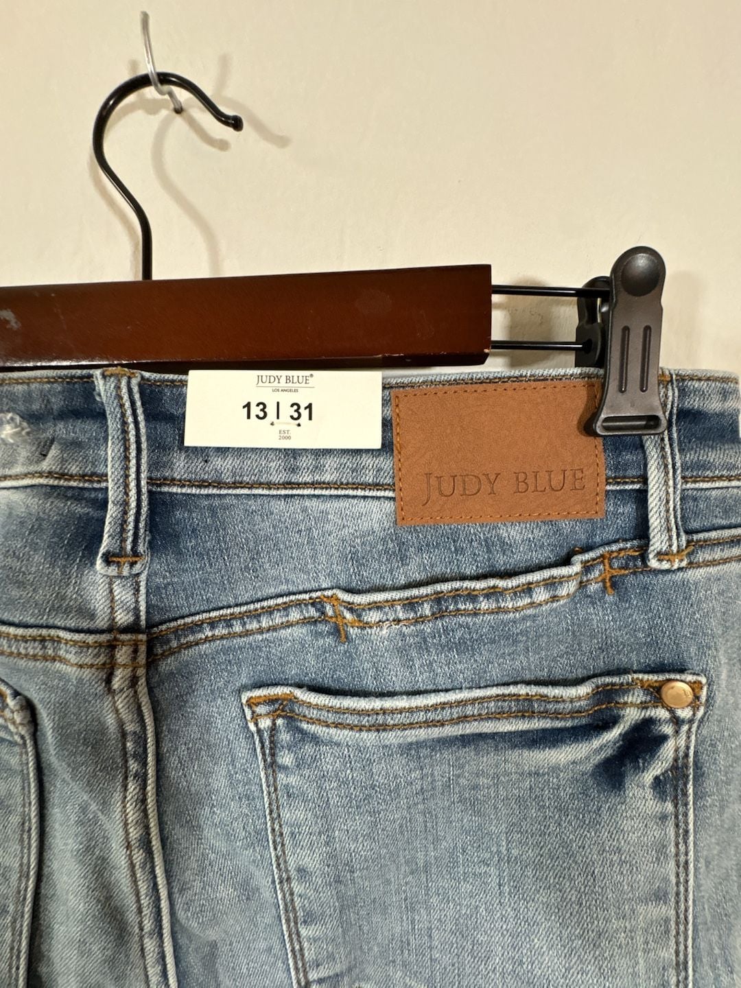 Judy Blue Mid-Rise Dad Jean Style Jb82540md — image 3 of 6